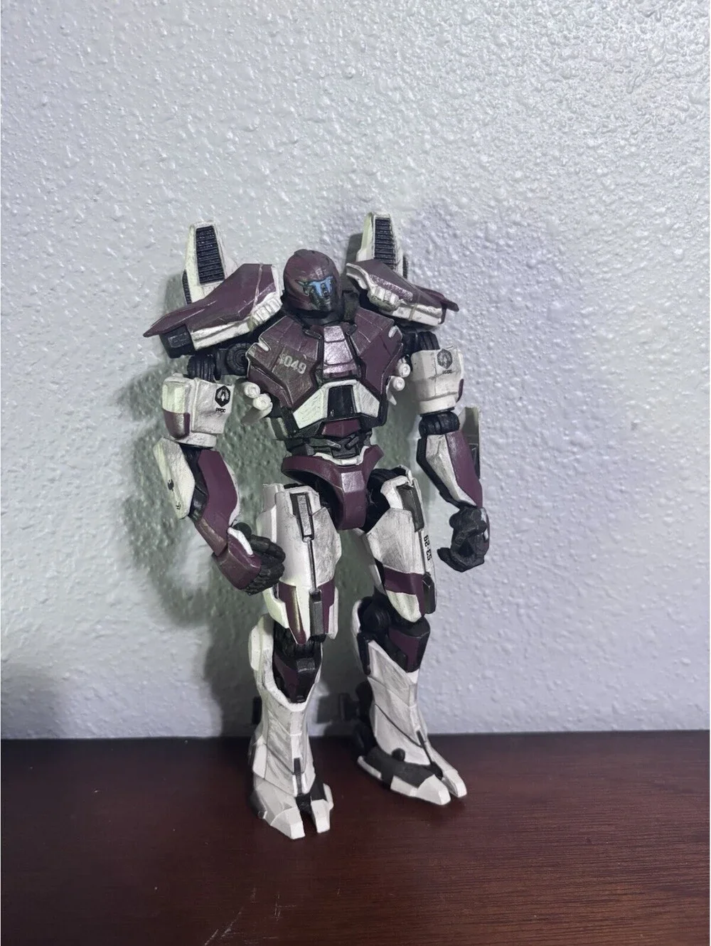 Diamond Select Pacific Rim Uprising Guardian Bravo 7 Action Figure